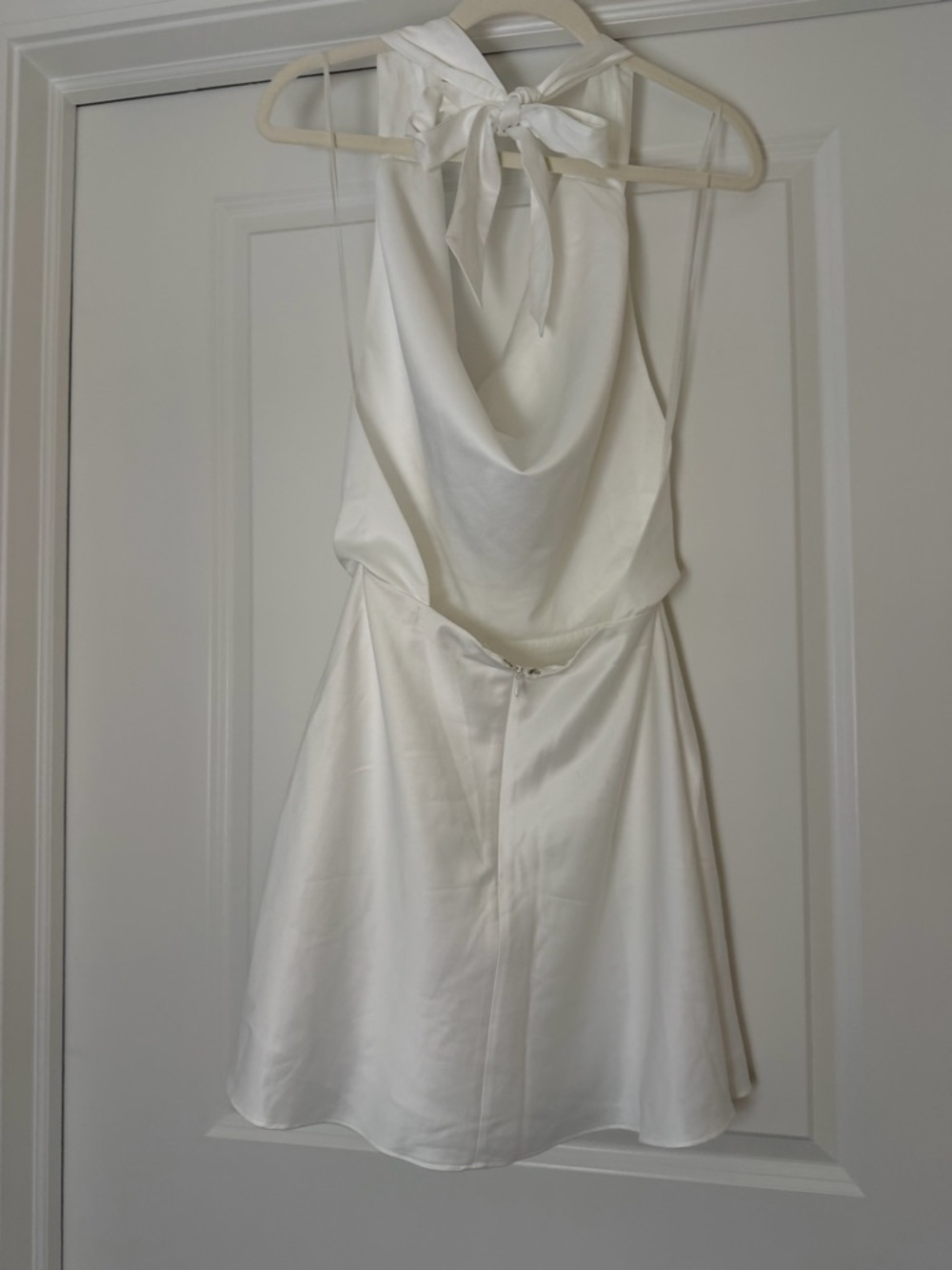 Abercrombie & Fitch White Satin Halter Mini Dress - Picture 4 of 4